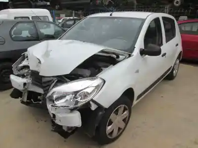 Veicolo di demolizione dacia sandero ambiance dell'anno 2010 alimentato d4f732