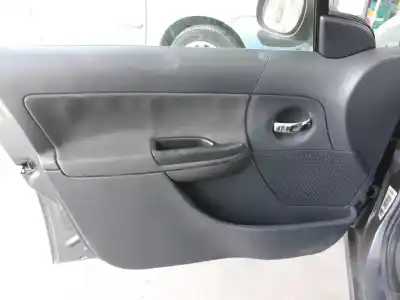 Veículo de Sucata citroen c3 hdi 70 furio do ano 2006 alimentado 8hz