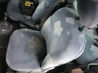 Veículo de Sucata renault twingo (co6) 1.3 (c063/64) do ano 1994 alimentado c3g700