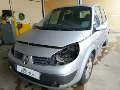 Veículo de Sucata renault scenic ii confort dynamique do ano 2005 alimentado f9q812