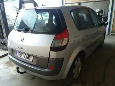 Veículo de Sucata renault scenic ii confort dynamique do ano 2005 alimentado f9q812