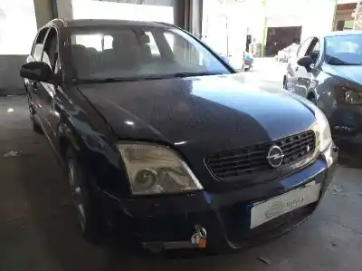 Scrapping Vehicle opel signum cosmo of the year 2003 powered y22dtr