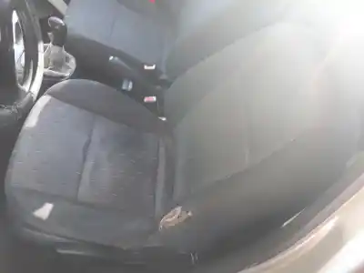 Veicolo di demolizione skoda octavia berlina (1u2) ambiente dell'anno 2003 alimentato alh