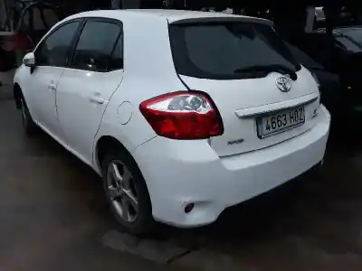 Здавання транспортного засобу toyota auris active року 2011 потужний 1ndtv