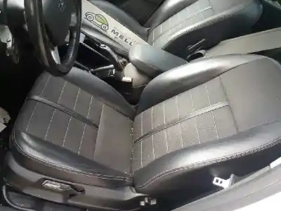 Veículo de Sucata ford kuga (cbv) titanium do ano 2001 alimentado ufda