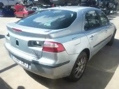 Утилизация автомобиля RENAULT LAGUNA II (BG0) Dynamique 120 CV / 88 KW года 2003 питание D/F9Q C7