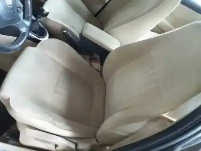 Veículo de Sucata alfa romeo 147 (190) 1.9 jtd distinctive do ano 2007 alimentado 937a5000