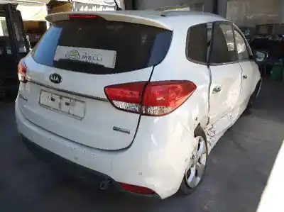 Здавання транспортного засобу kia carens iv 1.7 crdi року 2001 потужний d4fd