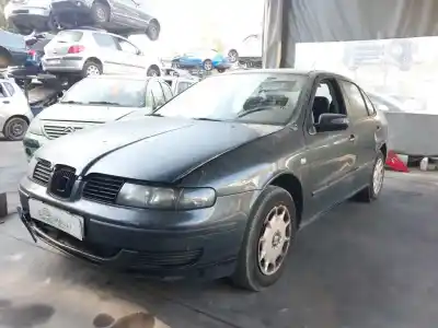 Veículo de Sucata seat toledo (1m2) stella do ano 2001 alimentado asv