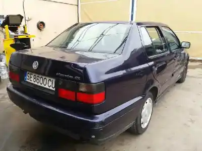 Veículo de Sucata volkswagen vento (1h2) gl do ano 1997 alimentado aek