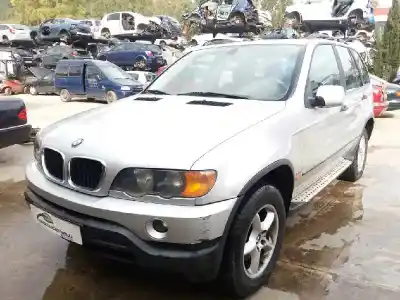 Vehicul casat BMW X5 3.0 24V Turbodiesel al anului 2003 alimentat M57