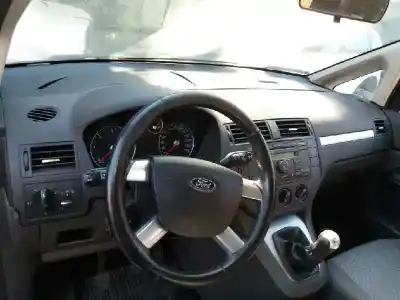 Здавання транспортного засобу ford focus c-max (cap) trend (d) року 2004 потужний g8da