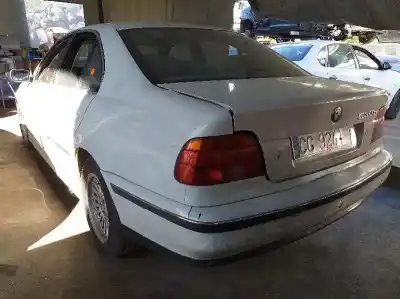 Veículo de Sucata bmw serie 5 berlina (e39) 530d do ano 1999 alimentado m57d30