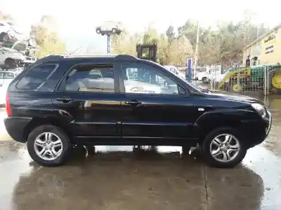 Veículo de Sucata kia sportage lx 4x4 do ano 2006 alimentado d4eav