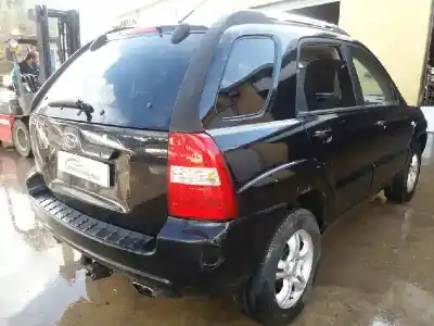 Veículo de Sucata kia sportage lx 4x4 do ano 2006 alimentado d4eav