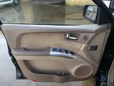 Veículo de Sucata kia sportage lx 4x4 do ano 2006 alimentado d4eav