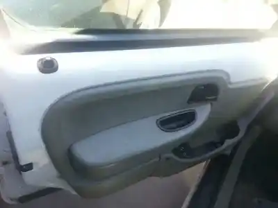 Здавання транспортного засобу renault kangoo (f/kc0) authentique року 2005 потужний d//k9k a7