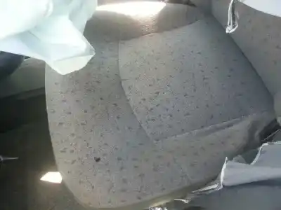 Здавання транспортного засобу renault kangoo (f/kc0) authentique року 2005 потужний d//k9k a7