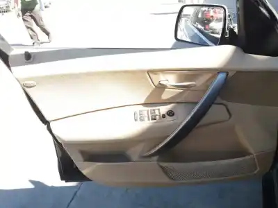 Veículo de Sucata bmw x3 (e83) 3.0d do ano 2001 alimentado m57tu