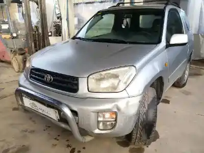 Veículo de Sucata toyota rav 4 (a2) 2.0 luna 4x4 (2003->) do ano 2001 alimentado 1azfe