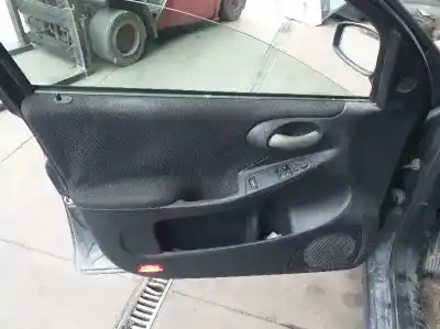 Veículo de Sucata fiat stilo (192) 1.6 16v do ano 2003 alimentado 182b6000