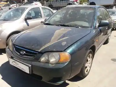 Vehicul casat kia shuma ii 1.6 ls 4 berlina al anului 2001 alimentat s6d