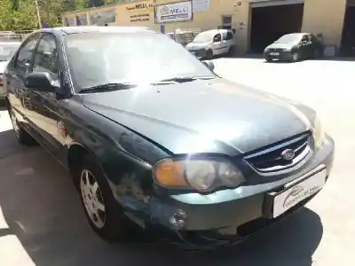 Vehicul casat kia shuma ii 1.6 ls 4 berlina al anului 2001 alimentat s6d