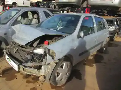 Утилизация автомобиля renault                                            clio ii fase ii (b/cb0)                                                                                                                                                                                                                                    luxe privilege 101 cv / 74 kw года 2004 питание 