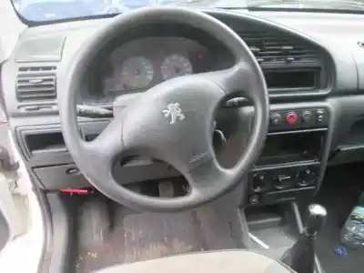 Scrapping Vehicle PEUGEOT PARTNER (S1) Pro Familiar of the year 2001 powered 