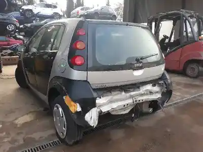 Здавання транспортного засобу SMART FORFOUR (454) 1.3 (454.031) року 2001 потужний M135930