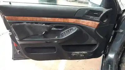 Veículo de Sucata bmw serie 5 berlina (e39) 525tds do ano 2000 alimentado 256t1