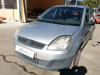 Veículo de Sucata ford fiesta (cbk) fun do ano 2005 alimentado f6jb