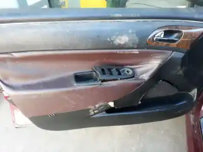 Sloopvoertuig PEUGEOT 607 (S1) Básico van het jaar 2000 aangedreven 4HX