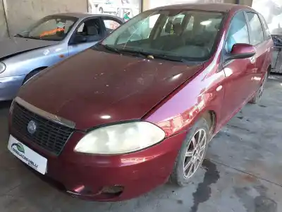 Veículo de Sucata fiat croma (194_) 1.9 d multijet (194axc1b 194axc12) do ano 2005 alimentado 939a2000