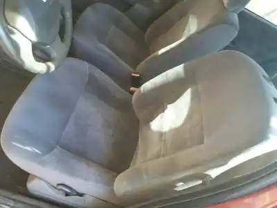 Scrapping Vehicle renault megane i fase 2 grandtour (ka..) 1.9 dti rxe ka0n of the year 2000 powered f9q731