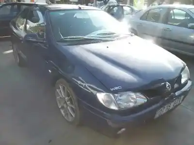 Veículo de Sucata renault megane i coach (da0/1_) 2.0 16v (da0h) do ano 1996 alimentado g/f7rd7