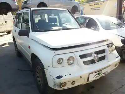 Veicolo di demolizione suzuki santana santana 350 dell'anno 2007 alimentato 9hx