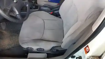 Sloopvoertuig NISSAN ALMERA (N16/E) (01.2000->) 2.2 Acenta [2.2 Ltr. - 82 kW dCi Diesel CAT] van het jaar 2001 aangedreven YD22DDT