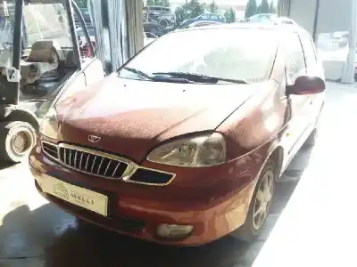 Véhicule à la ferraille daewoo tacuma sx de l'année 2001 alimenté a16dms