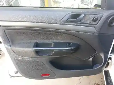 Veículo de Sucata skoda octavia berlina (1z3) collection do ano 2012 alimentado chg