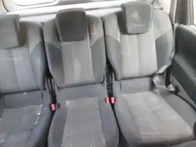 Veículo de Sucata renault scenic ii exception do ano 2005 alimentado f9q812