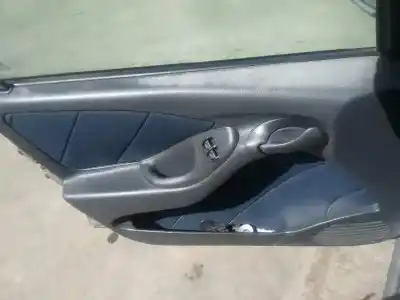 Veículo de Sucata fiat marea weekend (185) jtd 105 elx do ano 2000 alimentado 182b4000