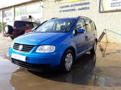 Scrapping Vehicle VOLKSWAGEN TOURAN VAN (1T1, 1T2) 1.9 TDI of the year 2004 powered BKC