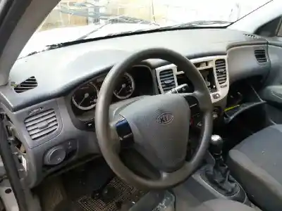 Veicolo di demolizione KIA RIO II (JB) 1.4 16V dell'anno 2007 alimentato G4EE