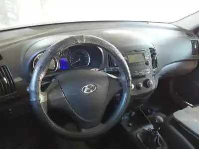 Scrapping Vehicle hyundai i30 comfort of the year 2010 powered d4fb