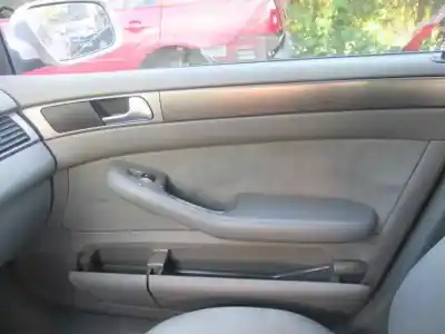 Veicolo di demolizione audi a6 berlina (4b2) 1.9 tdi dell'anno 2002 alimentato avf