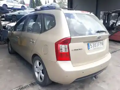 Veicolo di demolizione kia carens (un) emotion dell'anno 2001 alimentato d4ea