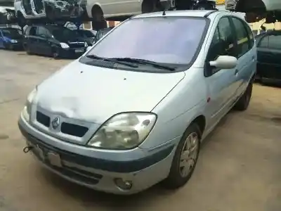 Scrapping Vehicle renault scénic i monospace (ja0/1_, fa0_) 1.9 dti (ja1u) of the year 2002 powered f9q744