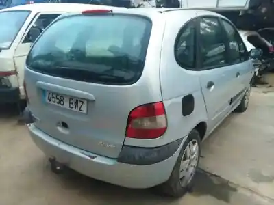 Scrapping Vehicle renault scénic i monospace (ja0/1_, fa0_) 1.9 dti (ja1u) of the year 2002 powered f9q744