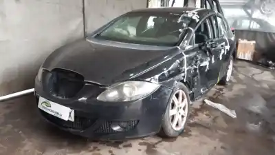 Scrapping Vehicle seat leon (1p1) 2.0 tdi 16v of the year 2001 powered bkd